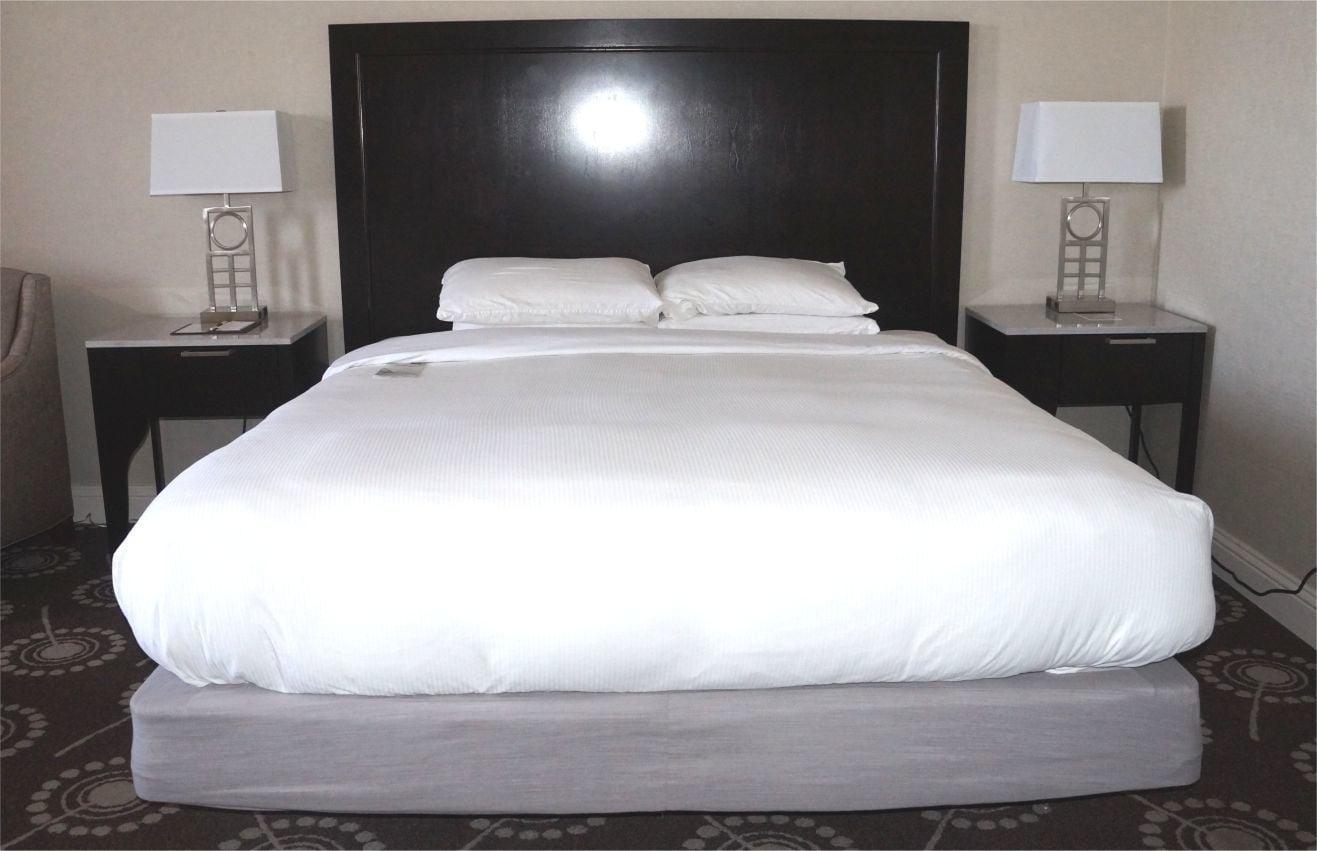 Wyndham Downtown Hotel 4*