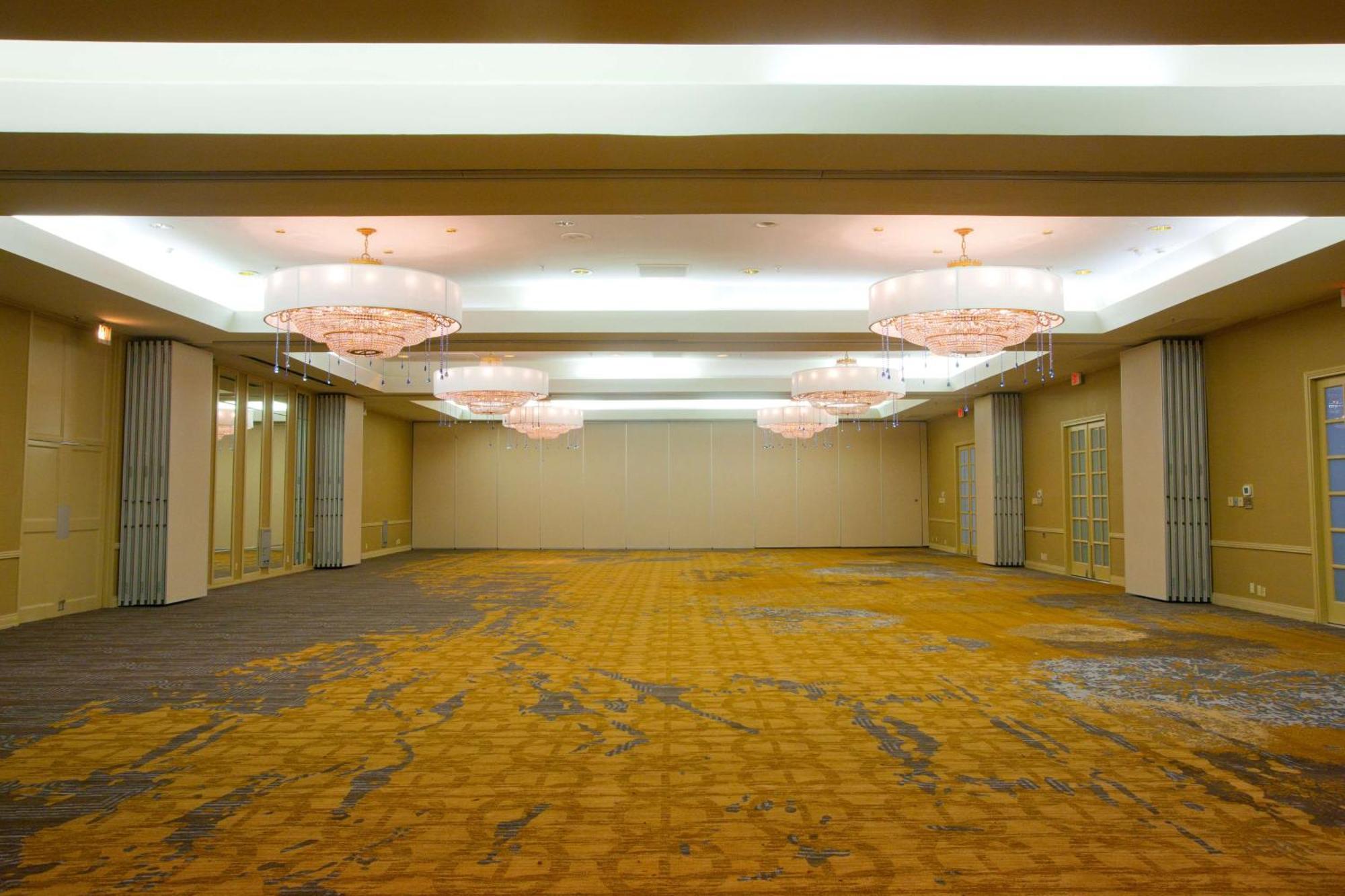 Wyndham Downtown 4* Midland
