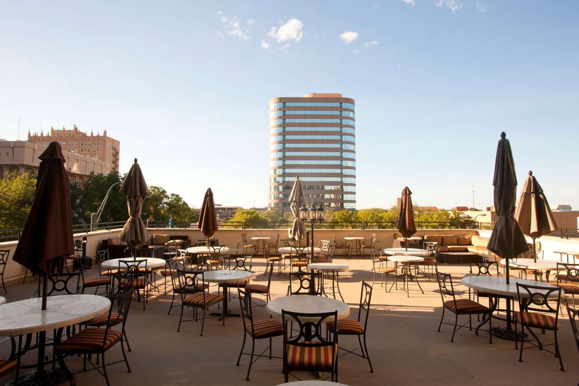 Hotel Wyndham Downtown Midland