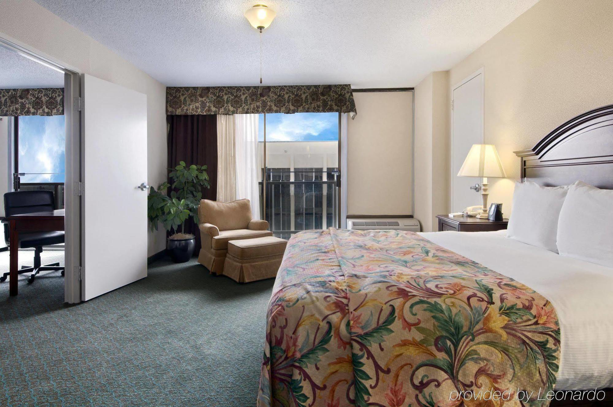Wyndham Downtown 4* Midland